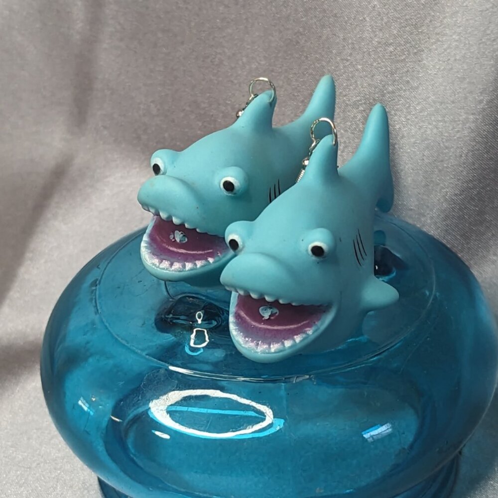 🦈Shark earrings🦈 - Picture 1 of 2